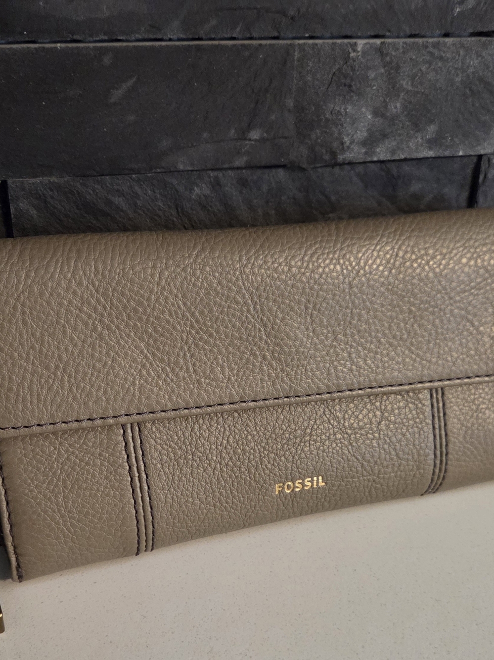 Fossil Taupe Pebbled Leather Wallet Clutch - Picture 3 of 12
